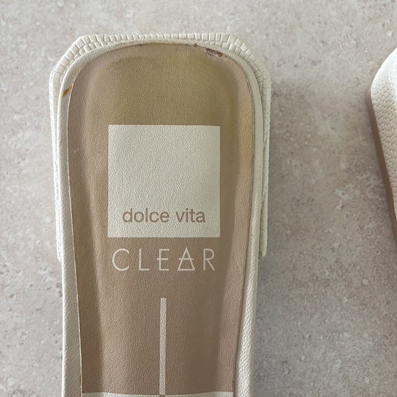 Dolce Vita Hazil Sandals - Picture 3 of 8